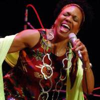 Dee Dee Bridgewater圖片照片_Dee Dee Bridgewater