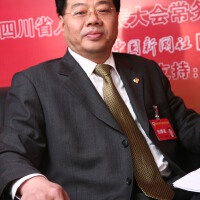 何俊明圖片照片_何俊明