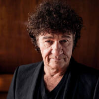 Robert Charlebois最新專輯_新專輯大全_專輯列表
