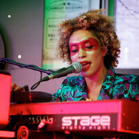 Martina Topley Bird圖片照片_Martina Topley Bird