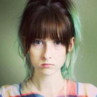 Tessa Violet圖片照片_Tessa Violet