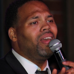 Eric Roberson圖片照片