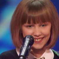 Grace VanderWaal圖片照片_照片寫真