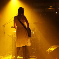 Blood Red Shoes圖片照片_Blood Red Shoes