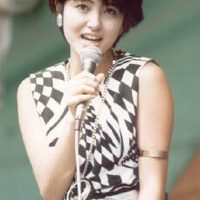 荻野目洋子圖片照片_荻野目洋子