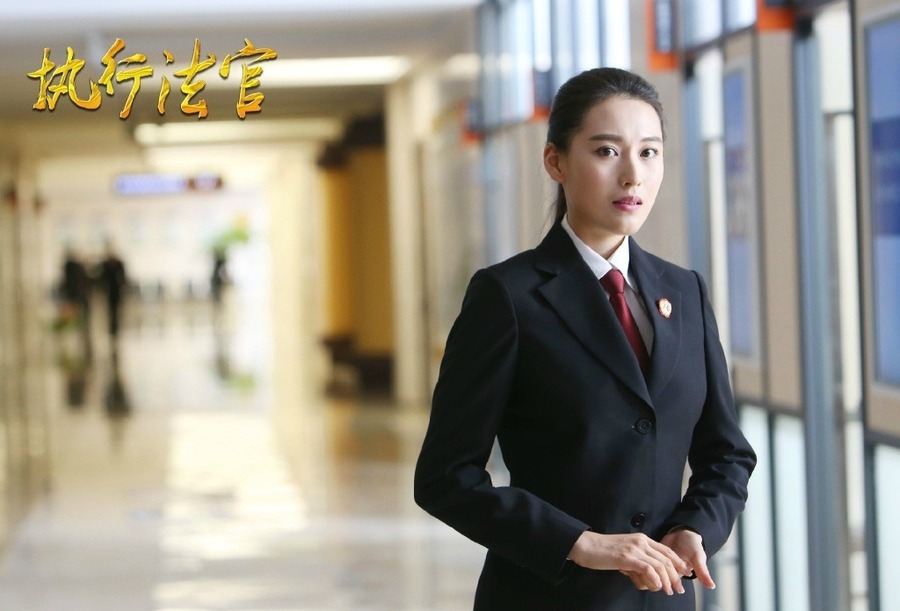 第1集:陸吉安逃避庭審被抓成立行動處左琳宣戰老賴