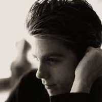 Kyle Eastwood圖片照片_Kyle Eastwood