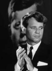 歐內斯特·湯普森演過的電影電視劇線上看_影視作品大全_好看的明星