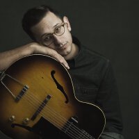 Dan Mills圖片照片_Dan Mills