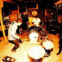 Shy, Low圖片照片_Shy, Low