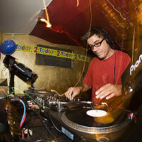 London Elektricity圖片照片_London Elektricity