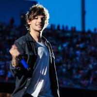 Louis Tomlinson圖片照片_照片寫真
