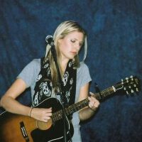 Holly Williams圖片照片_Holly Williams