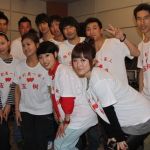 我們是一家人(玉樹抗震歌曲)專輯_華人群星19我們是一家人(玉樹抗震歌曲)最新專輯