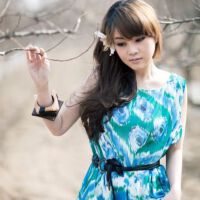 何玲玲圖片照片_何玲玲