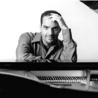 George Skaroulis圖片照片_George Skaroulis
