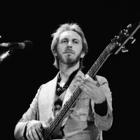 John Entwistle圖片照片_John Entwistle