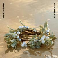 Mistletoe Boyz (Explicit)