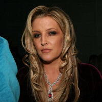 Lisa Marie Presley圖片照片_Lisa Marie Presley