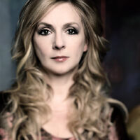 Maire Brennan圖片照片_Maire Brennan