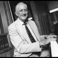 Eddie Higgins圖片照片_Eddie Higgins