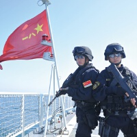 艦在亞丁灣圖片照片_艦在亞丁灣
