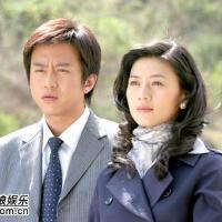 女人不哭圖片照片_女人不哭