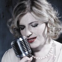 Clare Teal圖片照片_Clare Teal