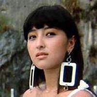 上山安娜圖片照片_上山安娜