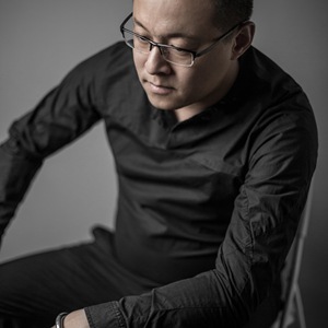 鄂偉亮圖片照片_照片寫真