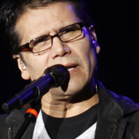 Jesús Adrián Romero圖片照片_Jesús Adrián Romero