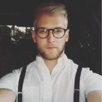 Alexander Lewis圖片照片_照片寫真