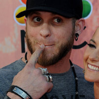 Brantley Gilbert圖片照片_Brantley Gilbert