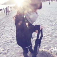 她：悲傷旳  吟唱圖片照片_她：悲傷旳  吟唱