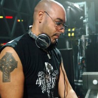 Roger Sanchez圖片照片_Roger Sanchez