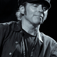 Nils Lofgren圖片照片_Nils Lofgren