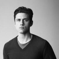 Aaron Tveit圖片照片_照片寫真