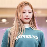 jeonghyeon圖片照片_照片寫真