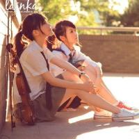 兩個女生圖片照片_兩個女生
