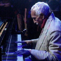 Rubén González圖片照片_Rubén González