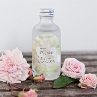 Rosewater圖片照片_Rosewater