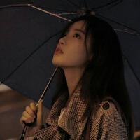 抽屜泛黃的日記