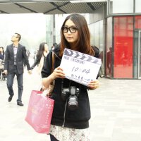 黃亮圖片照片_黃亮