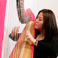 Harpist K圖片照片_照片寫真