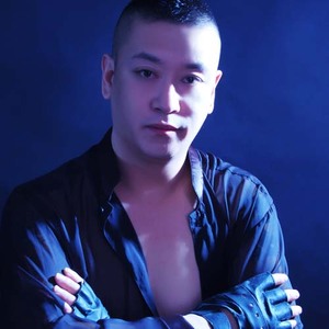 隋萬里