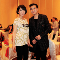 李菓圖片照片_李菓