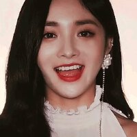 PRISTIN V個人資料介紹_個人檔案(生日/星座/歌曲/專輯/MV作品)