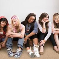 Slumber Party Girls圖片照片_Slumber Party Girls