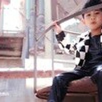 雷韜楊圖片照片_雷韜楊