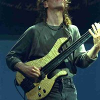 Michael Manring圖片照片_Michael Manring
